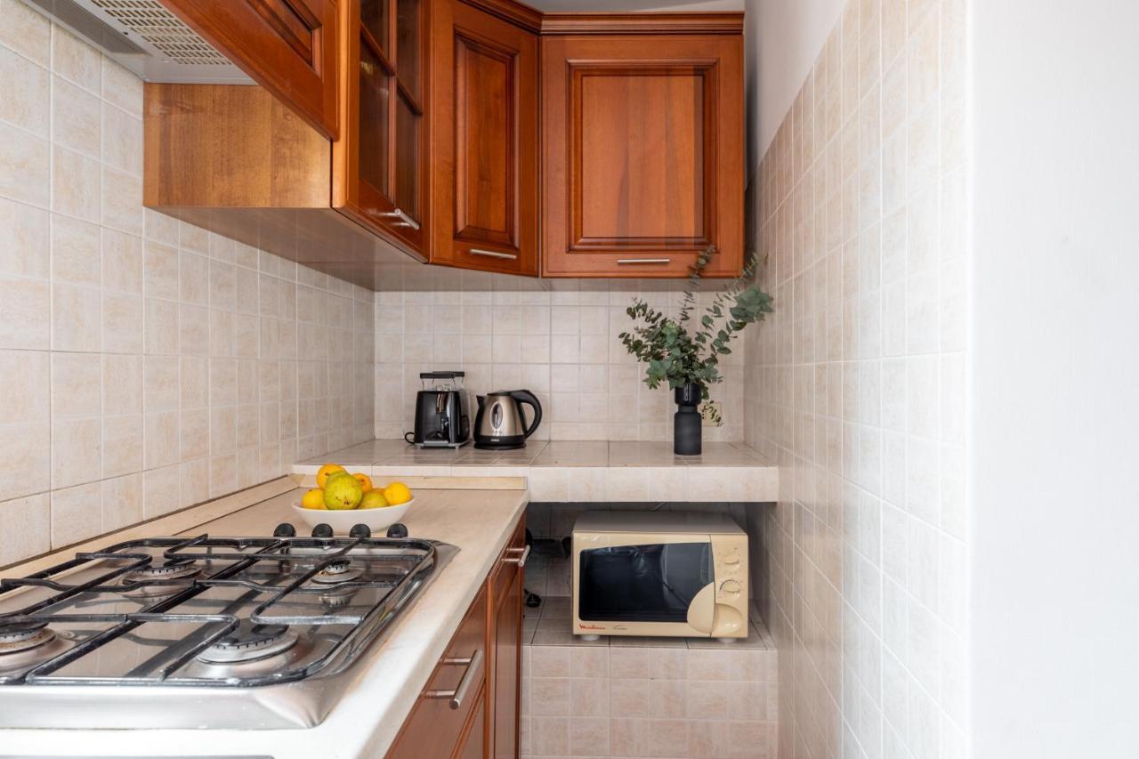 Iflat Charming Apartment Near Piazza Venezia Rome Bagian luar foto